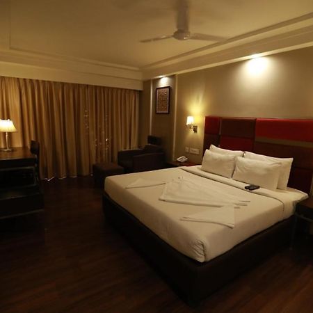 Hotel-S-Park Khammam Zewnętrze zdjęcie